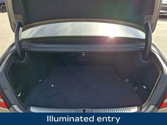 2022 Genesis G90 5.0 Ultimate AWD