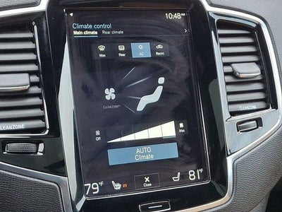 2016 Volvo XC90 T6 Momentum