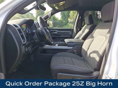 2020 RAM 1500 Big Horn Crew Cab 4x4 5'7" Box