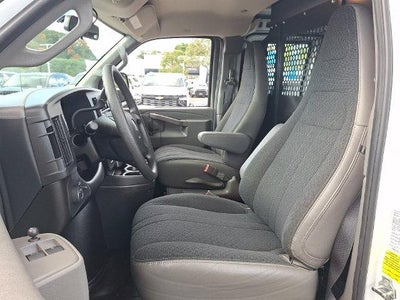 2025 Chevrolet Express Cargo Base