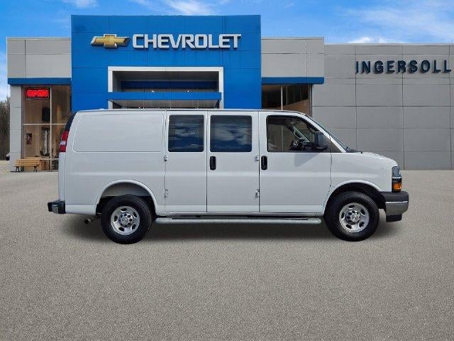 2025 Chevrolet Express Cargo Base