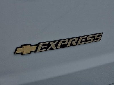 2025 Chevrolet Express Cargo Base
