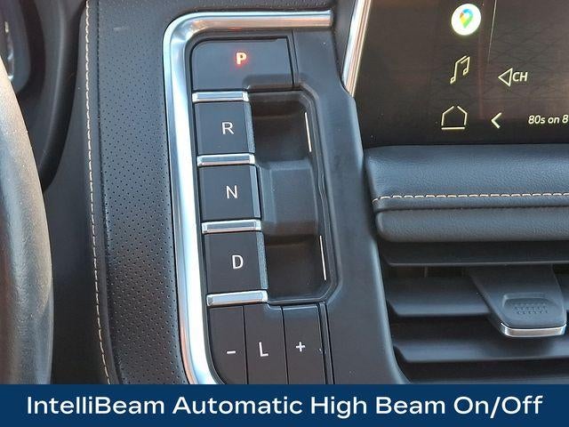 2022 GMC Yukon XL AT4