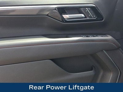 2025 Chevrolet Suburban RST