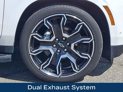 2025 Chevrolet Suburban RST