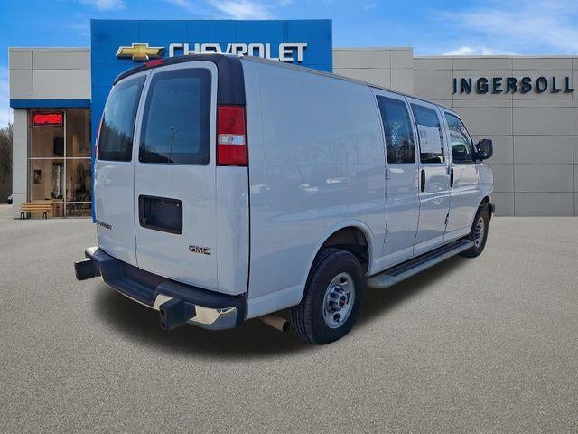 2024 GMC Savana Cargo 2500 Base