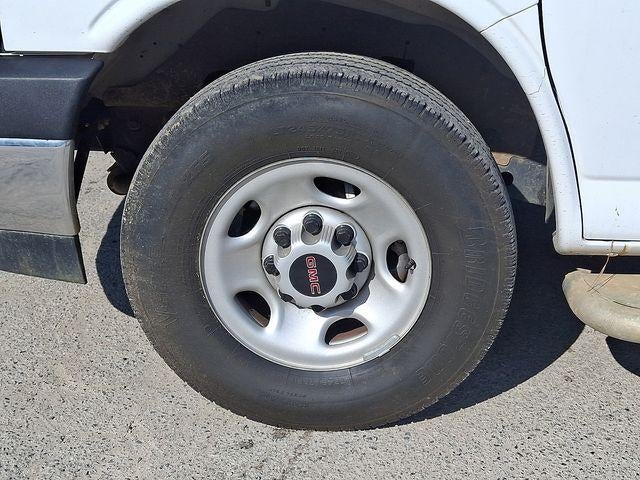 2024 GMC Savana Cargo 2500 Base