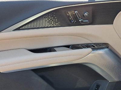 2026 Cadillac LYRIQ Signature Luxury