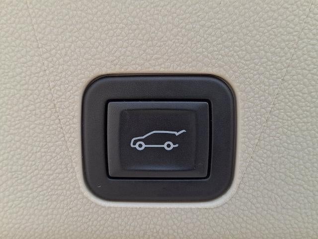 2025 Cadillac Escalade ESV Sport Platinum