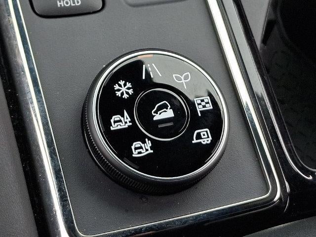 2025 Nissan Pathfinder Rock Creek 4WD