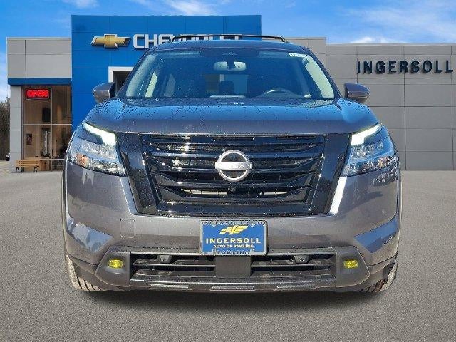 2022 Nissan Pathfinder SL 4WD
