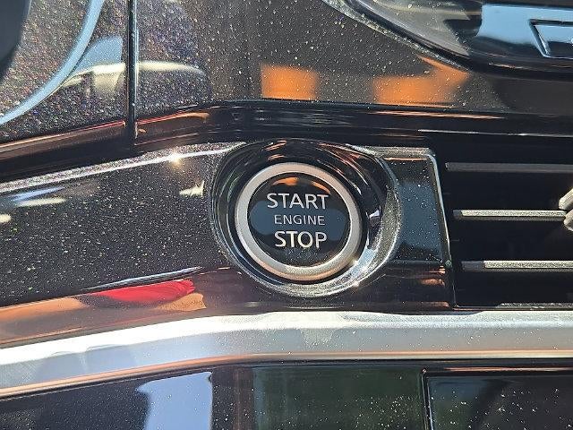 2023 Nissan Pathfinder Platinum 4WD