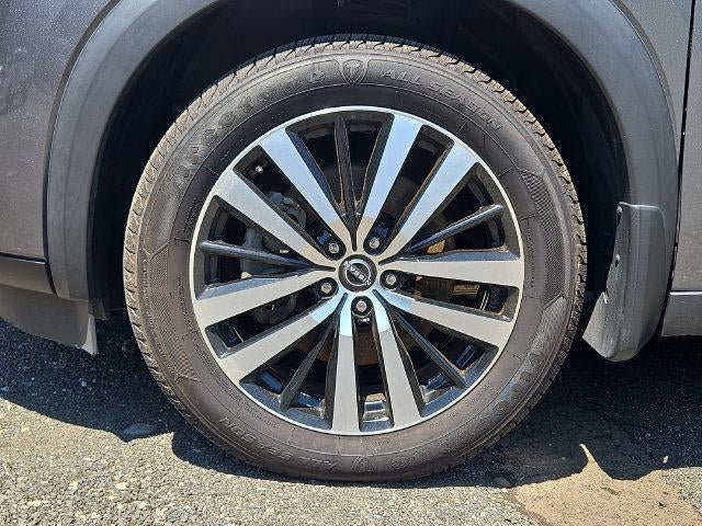 2023 Nissan Pathfinder Platinum 4WD
