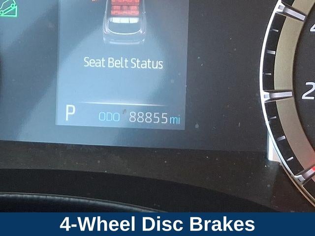 2020 Toyota Highlander LE