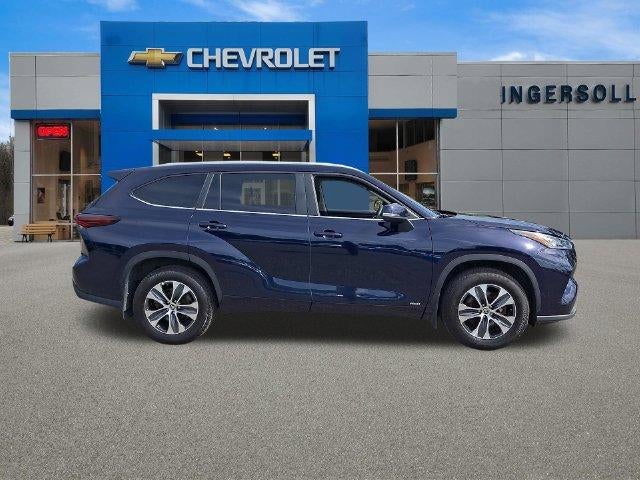 2024 Toyota Highlander Hybrid XLE