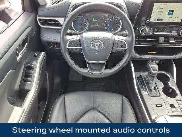 2024 Toyota Highlander Hybrid XLE
