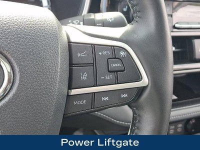 2024 Toyota Highlander Hybrid XLE