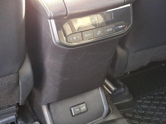 2025 Toyota Highlander Hybrid XLE