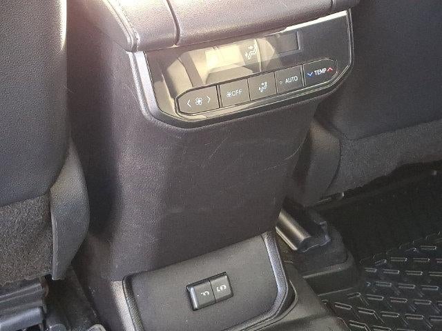 2025 Toyota Highlander Hybrid XLE