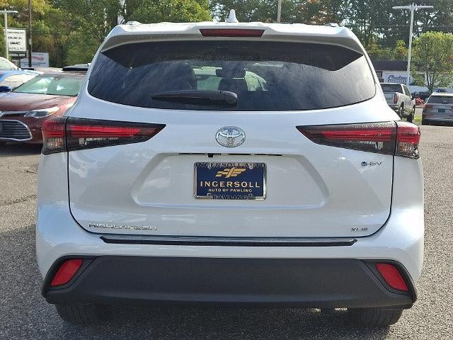 2025 Toyota Highlander Hybrid XLE