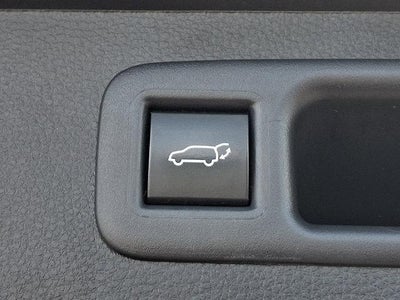 2025 Toyota Highlander Hybrid XLE