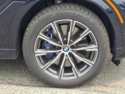 2022 BMW X6 M50i
