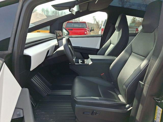 2024 Tesla Cybertruck Base