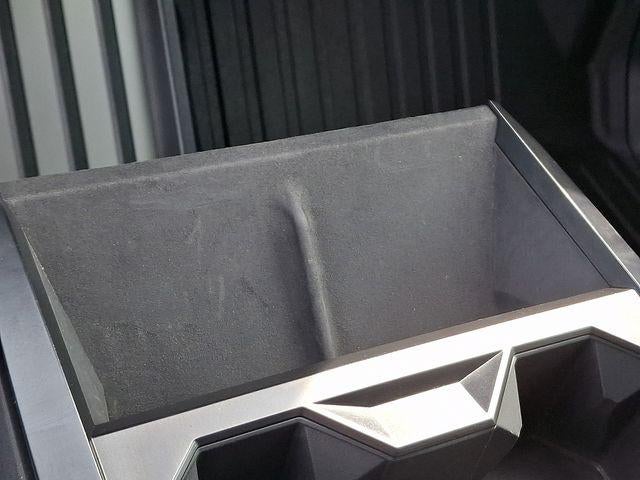 2024 Tesla Cybertruck Base