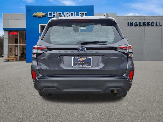 2025 Subaru Forester Base