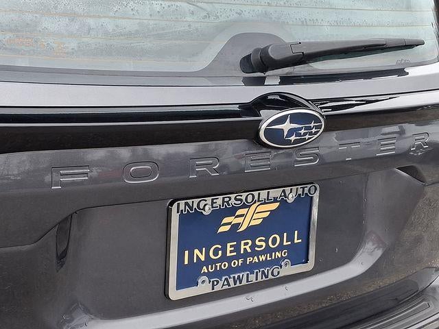 2025 Subaru Forester Base