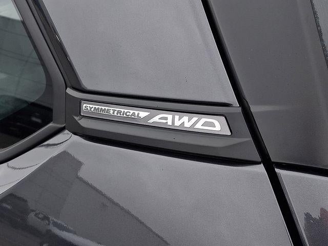 2025 Subaru Forester Base