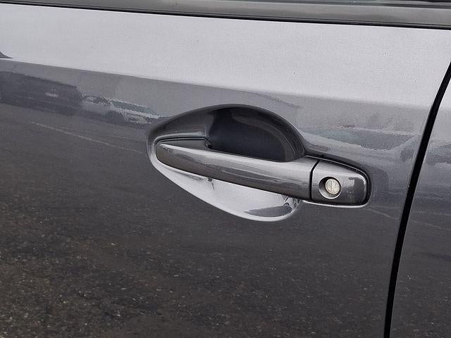 2025 Subaru Forester Base