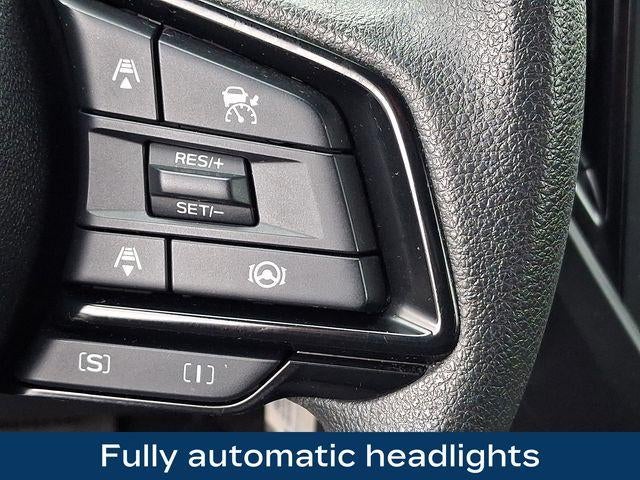 2025 Subaru Forester Base