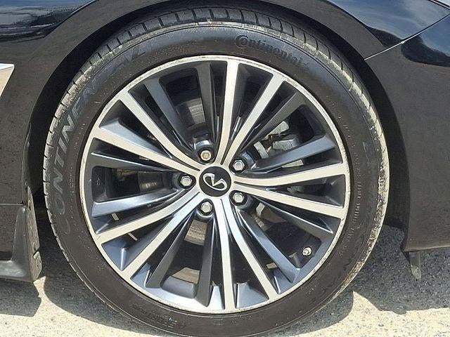 2021 INFINITI Q60 LUXE AWD