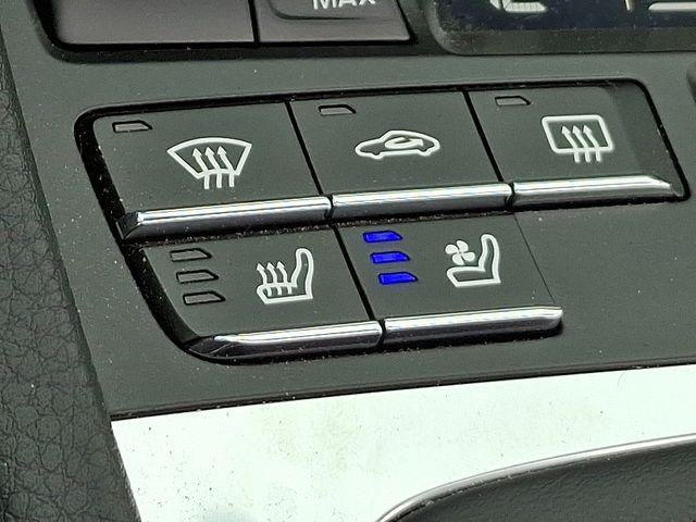 2022 Porsche 718 Boxster S