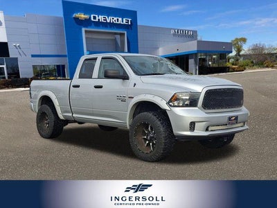 2019 RAM 1500 Classic Express Quad Cab 4x4 6'4" Box