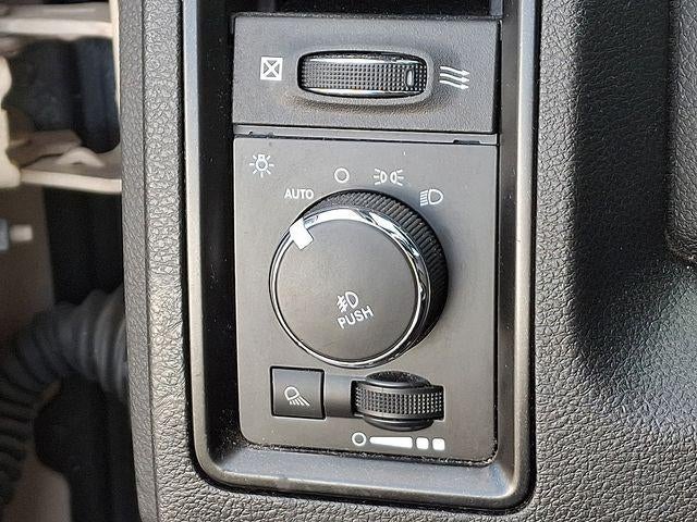 2017 RAM 1500 Rebel Crew Cab 4x4 5'7" Box