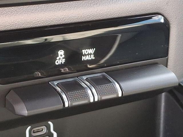 2023 RAM 1500 Big Horn Quad Cab 4x4 6'4" Box