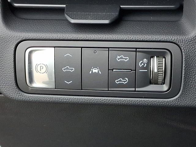 2024 GMC Sierra EV Denali Edition 1