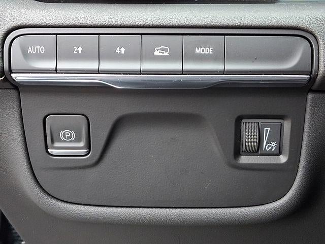 2024 Cadillac Escalade ESV Premium Luxury