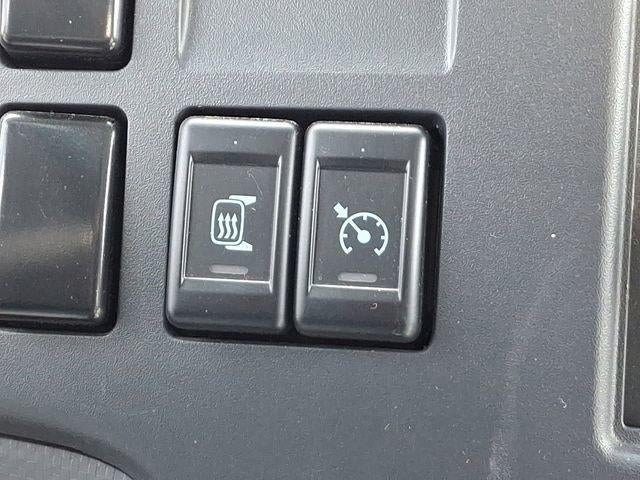 2022 Chevrolet Low Cab Forward 4500 2WD Reg Cab 132.5"