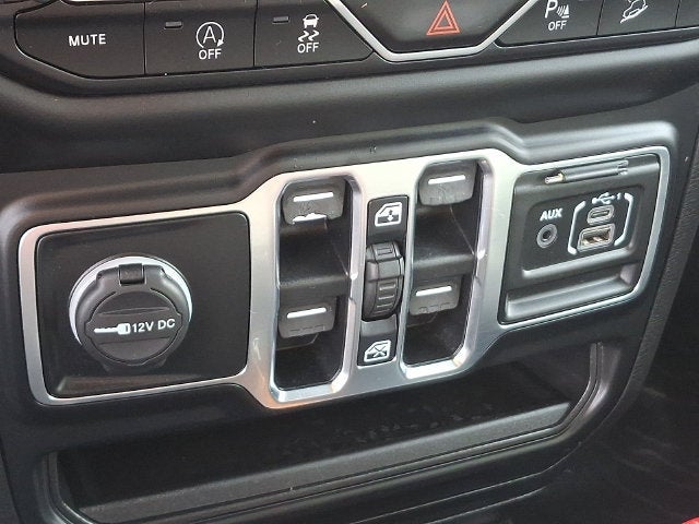 2021 Jeep Wrangler Unlimited Sahara Altitude 4x4