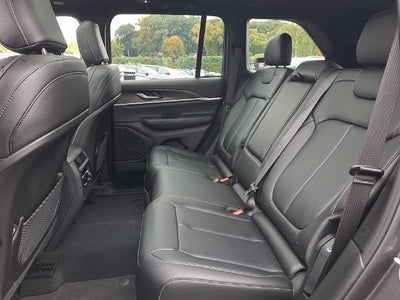 2025 Jeep Grand Cherokee Limited 4x4