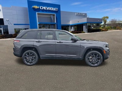 2025 Jeep Grand Cherokee Limited 4x4