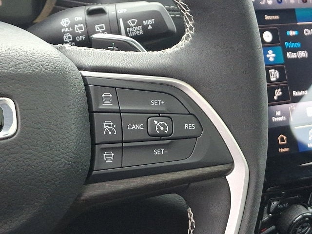 2025 Jeep Grand Cherokee Limited 4x4