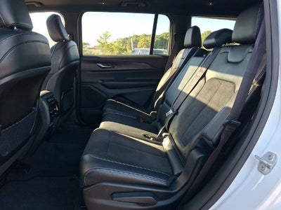 2023 Jeep Grand Cherokee L Altitude 4x4