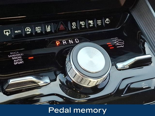 2023 Jeep Grand Wagoneer Obsidian 4x4