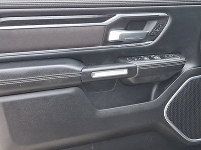 2023 RAM 1500 Laramie Crew Cab 4x4 5'7" Box