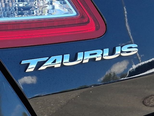 2015 Ford Taurus Limited