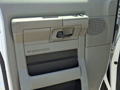 2024 Ford E-Series Cutaway E-450 DRW 158" WB